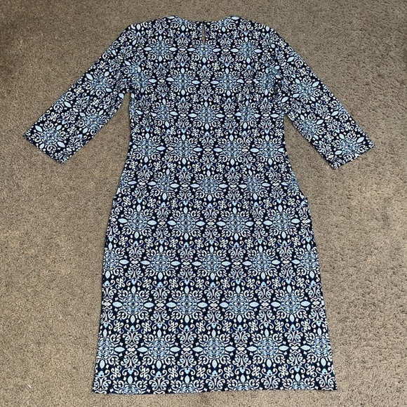 J. McLaughlin Catalyst 3/4 Sleeve Crew Neck Catalina Cloth Dress Blue Medallion - Picture 5 of 8